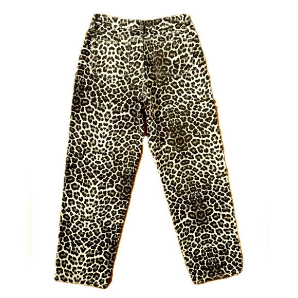 NEW CHEETAH PRINT JEANS - Picture 4 of 5